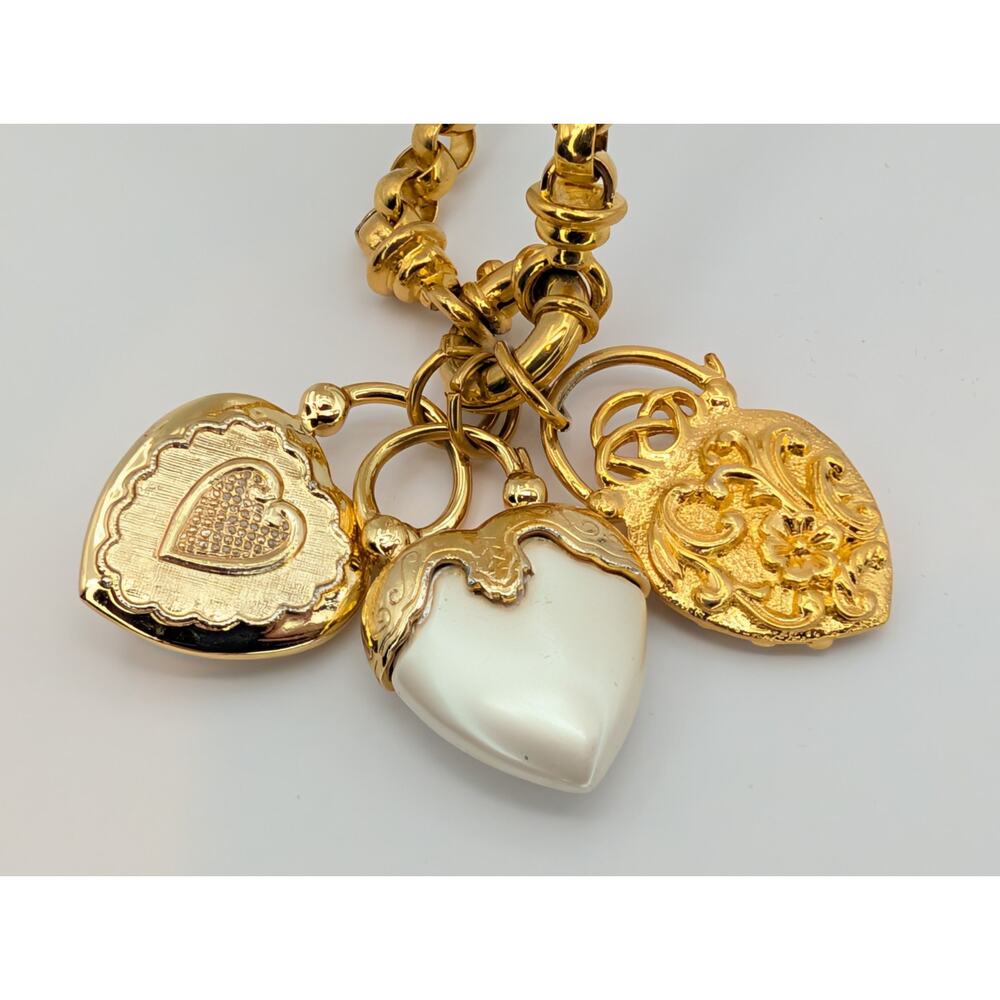 Vintage Joan Rivers Collection Three Hearts Necklace Excellent Condition - Picture 4 of 5